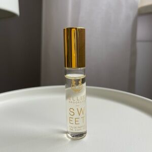 Ellis Brooklyn Sweet Rollerball (6 mL | 0.20 fl oz)